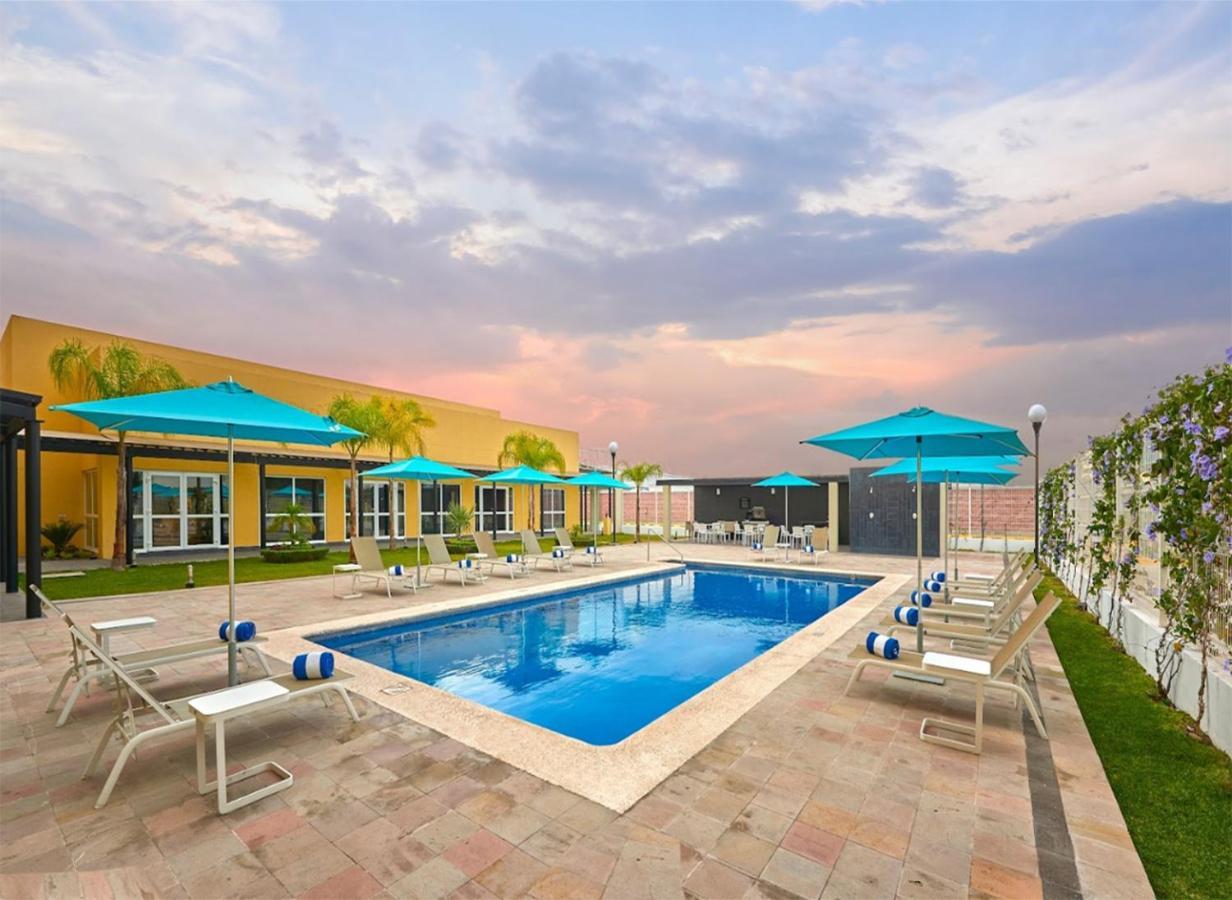 Hotel Best Place Express Zamora de Hidalgo Exterior photo